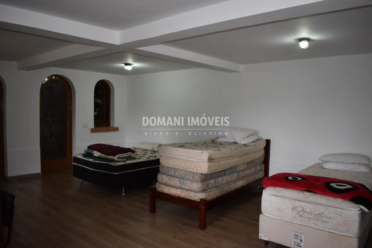 Casa à venda de 6.600 m² em Campos do Jordão, SP, Brasil