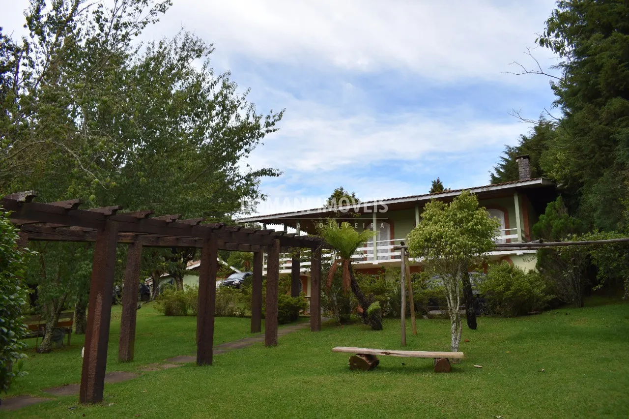 Casa à venda de 6.600 m² em Campos do Jordão, SP, Brasil