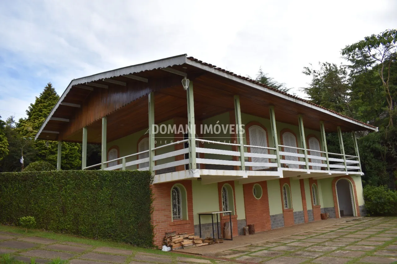 Casa à venda de 6.600 m² em Campos do Jordão, SP, Brasil