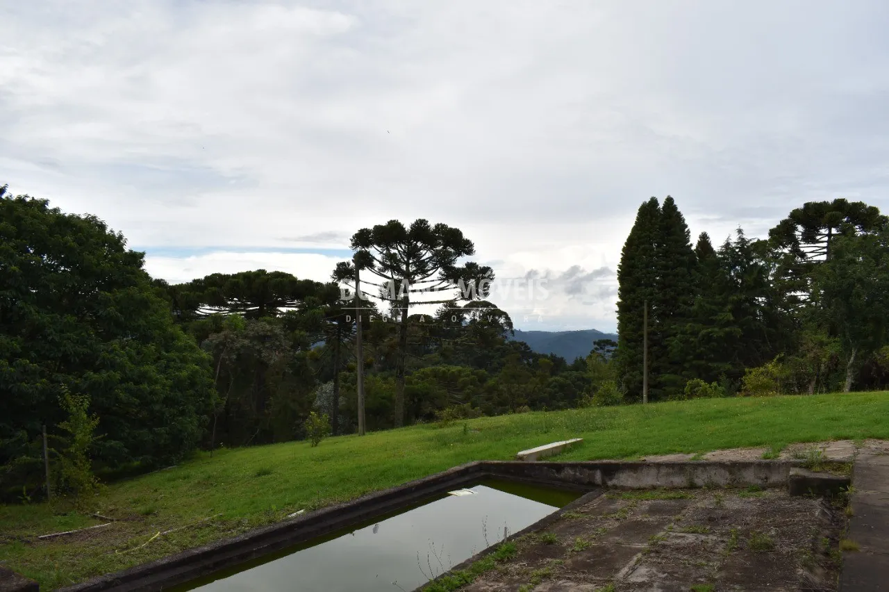 Casa à venda de 6.600 m² em Campos do Jordão, SP, Brasil