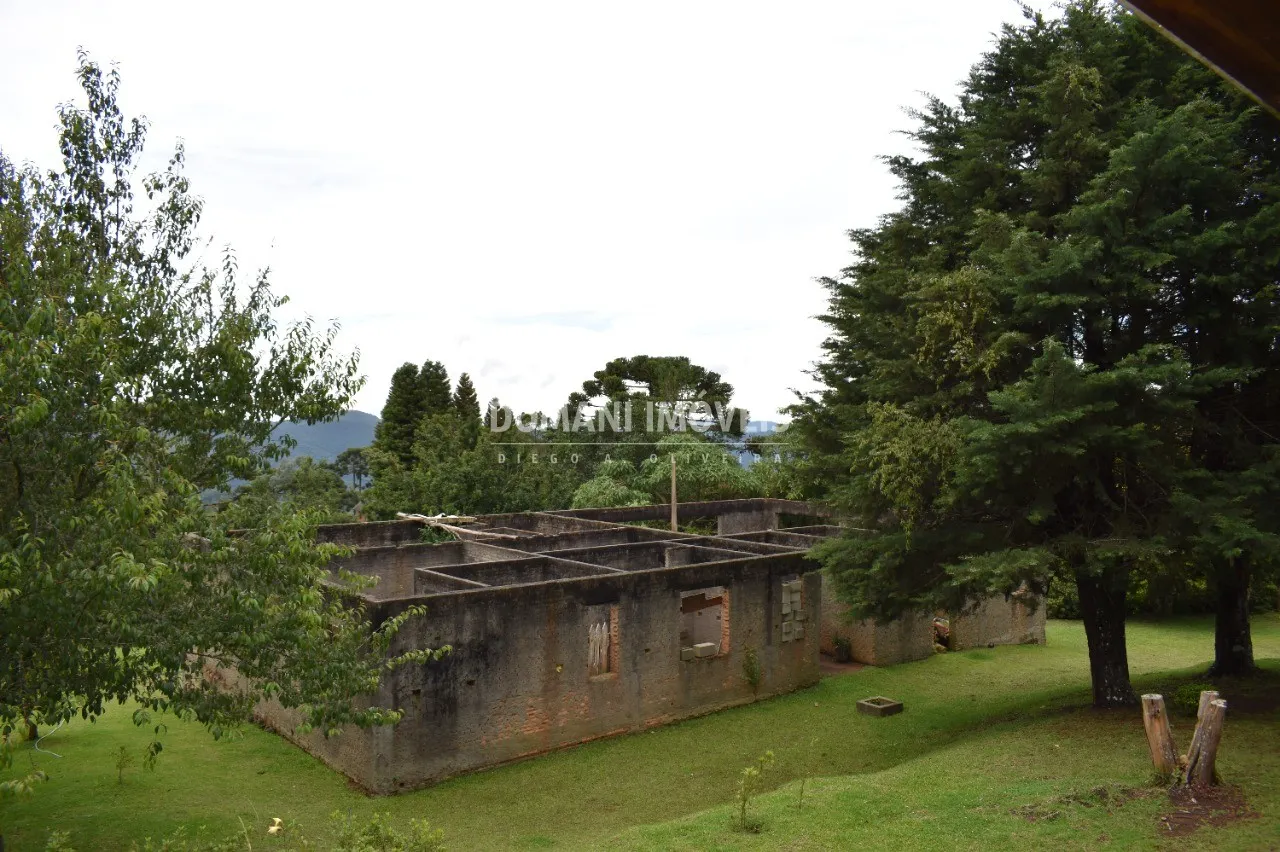 Casa à venda de 6.600 m² em Campos do Jordão, SP, Brasil