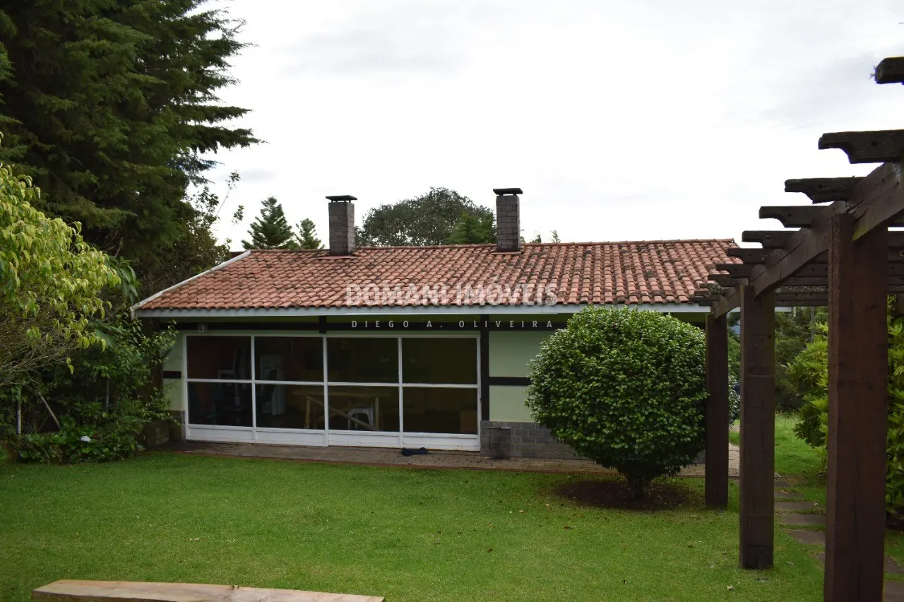 Casa à venda de 6.600 m² em Campos do Jordão, SP, Brasil