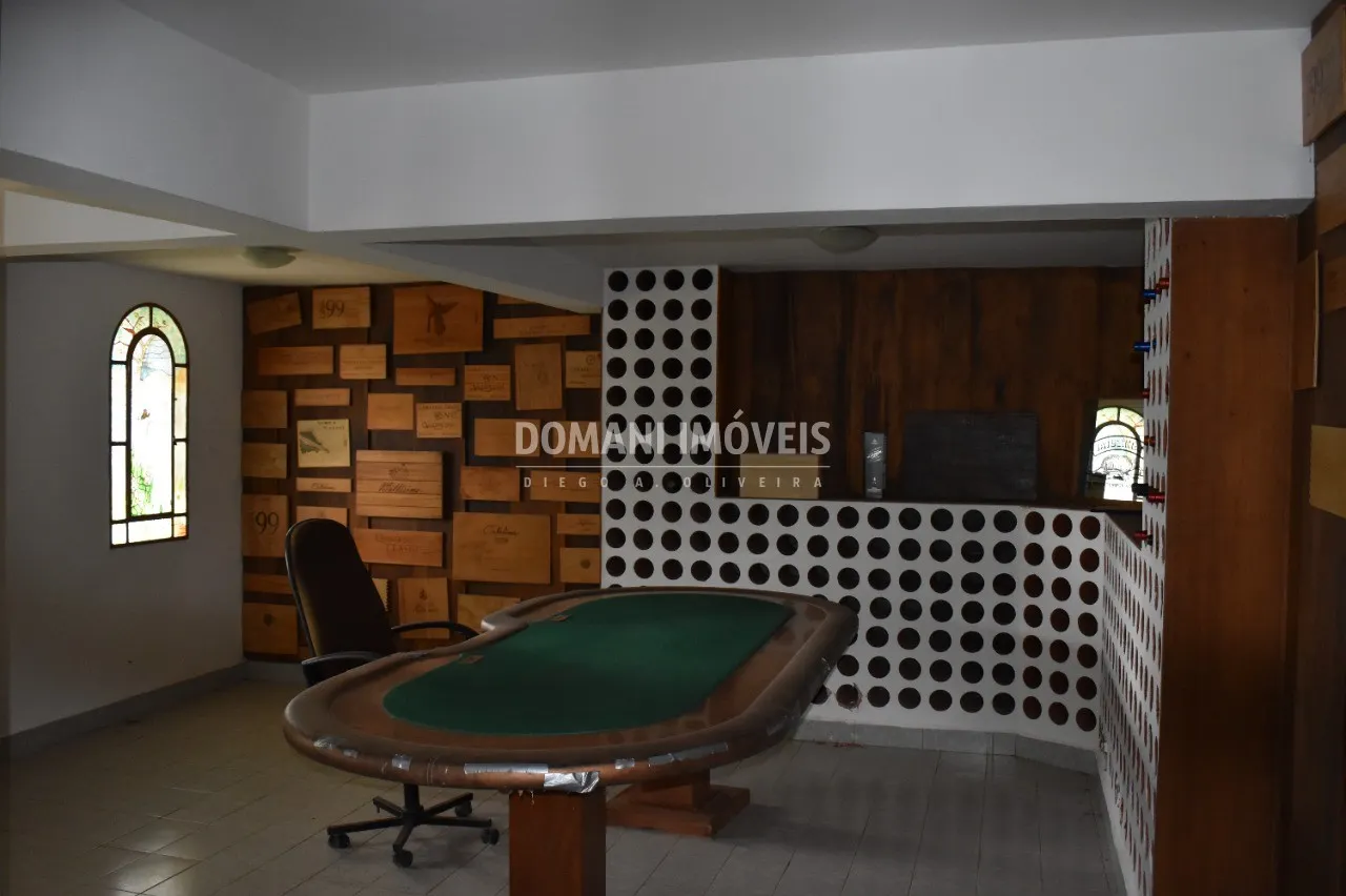 Casa à venda de 6.600 m² em Campos do Jordão, SP, Brasil