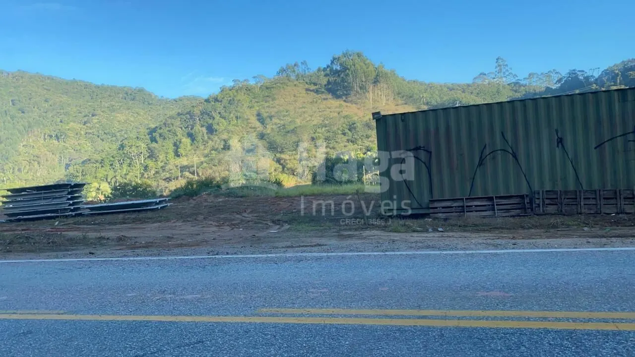 Terreno à venda de 5.445 m² em Nova Trento, SC, Brasil
