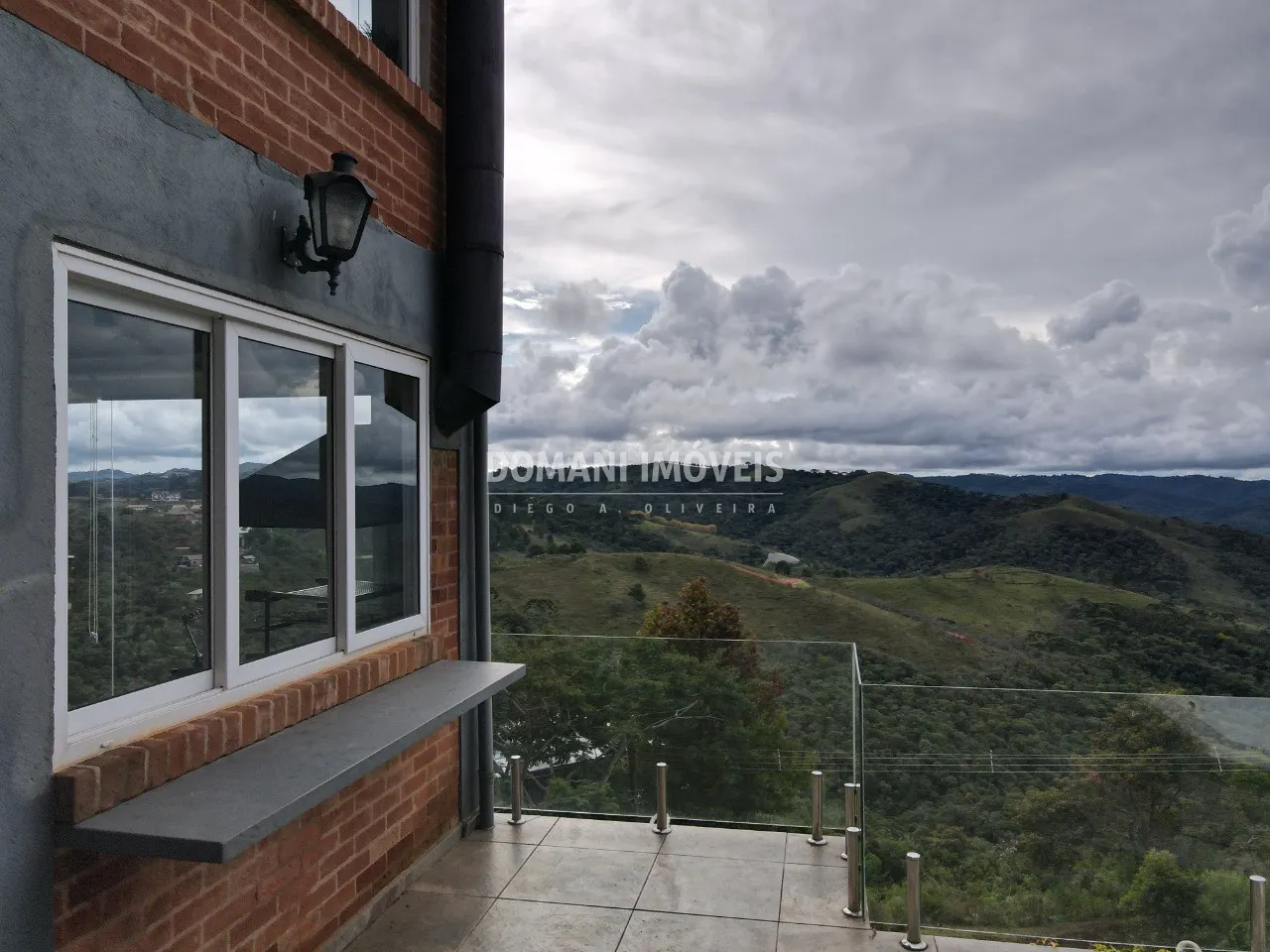 Casa à venda de 1.130 m² em Campos do Jordão, SP, Brasil