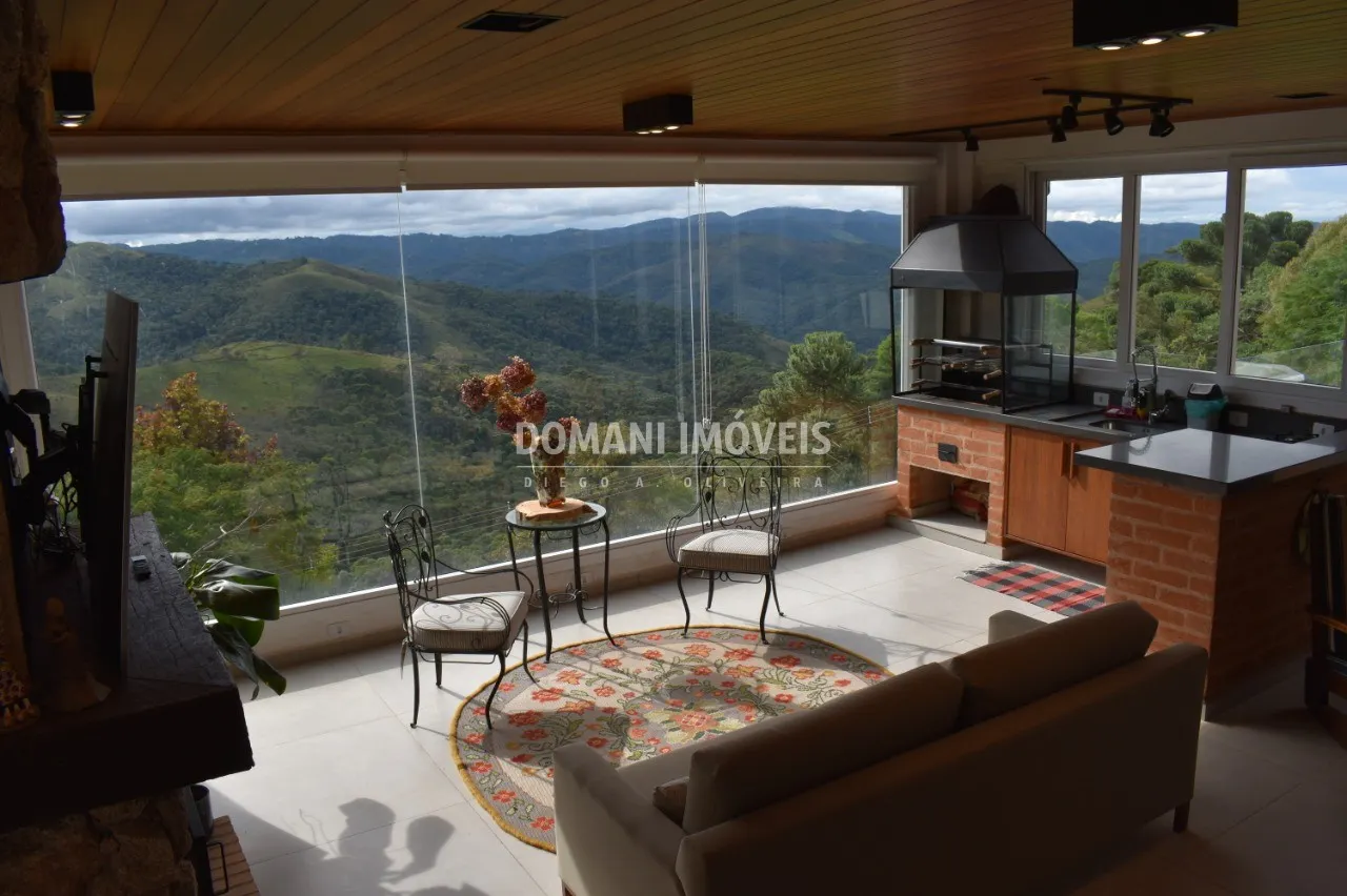 Casa à venda de 1.130 m² em Campos do Jordão, SP, Brasil