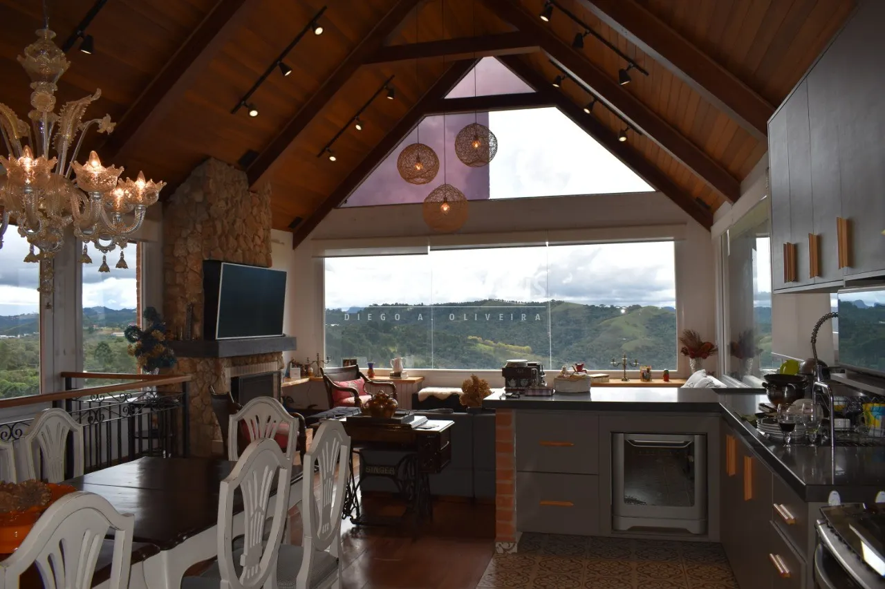 Casa à venda de 1.130 m² em Campos do Jordão, SP, Brasil