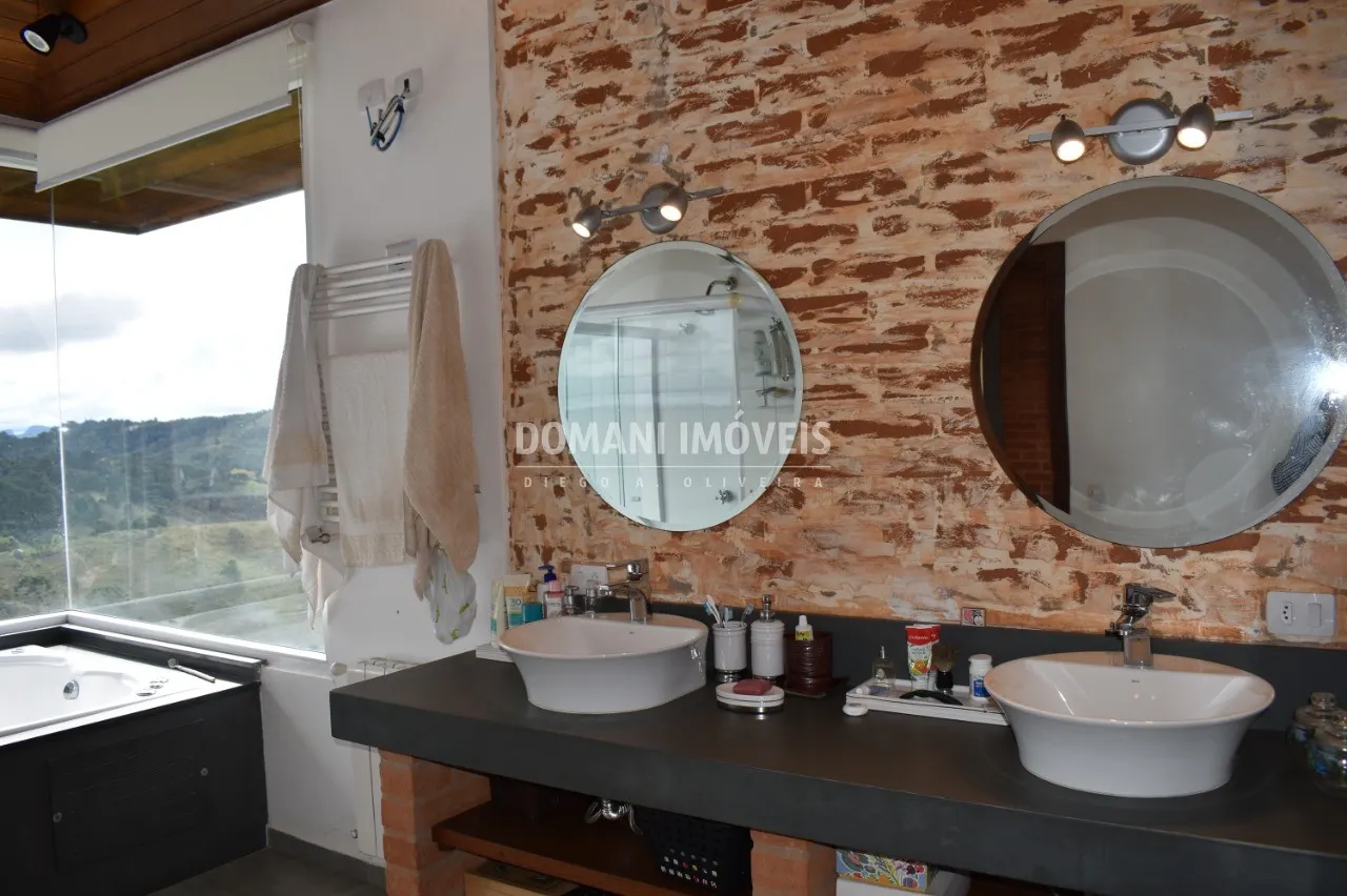 Casa à venda de 1.130 m² em Campos do Jordão, SP, Brasil
