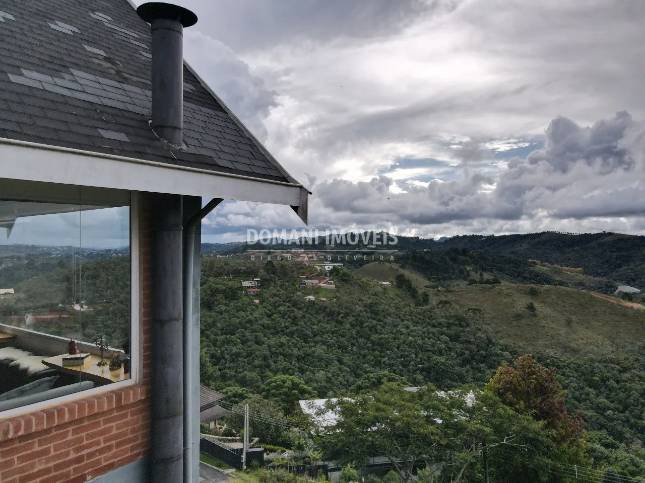 Casa à venda de 1.130 m² em Campos do Jordão, SP, Brasil