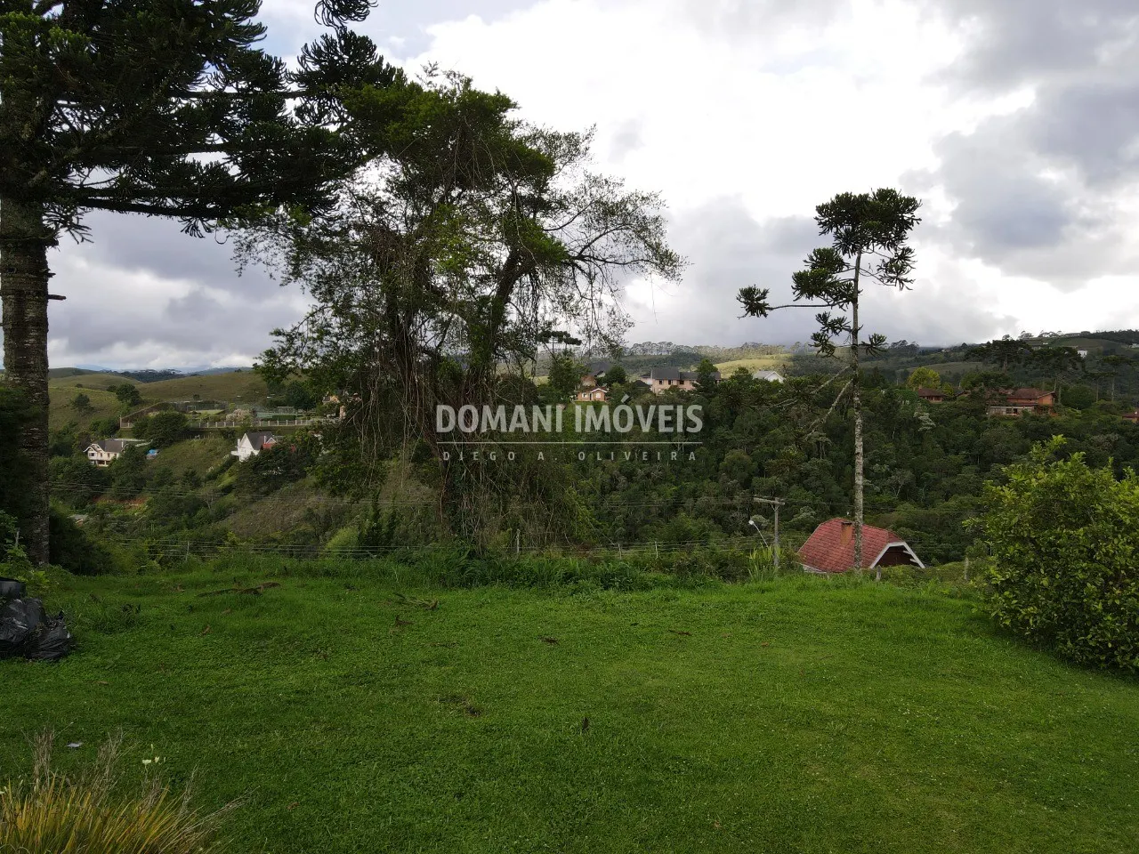 Terreno à venda de 1.010 m² em Campos do Jordão, SP, Brasil