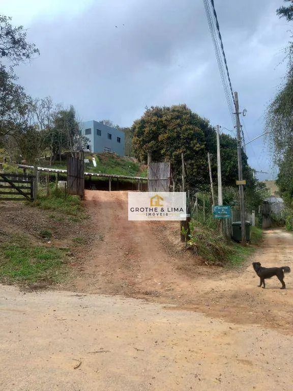 Country home for sale of 2,500 m² in Santa Branca, SP, Brazil