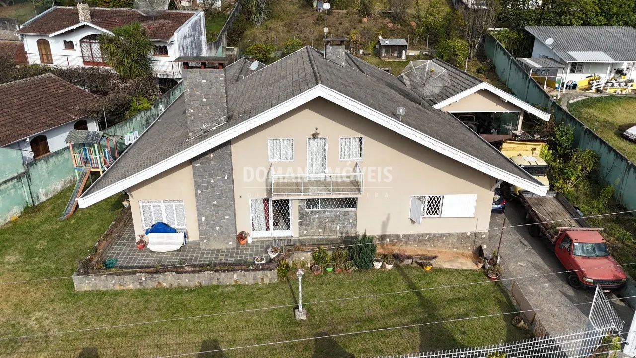 House for sale of 2,260 m² in Campos do Jordão, SP, Brazil