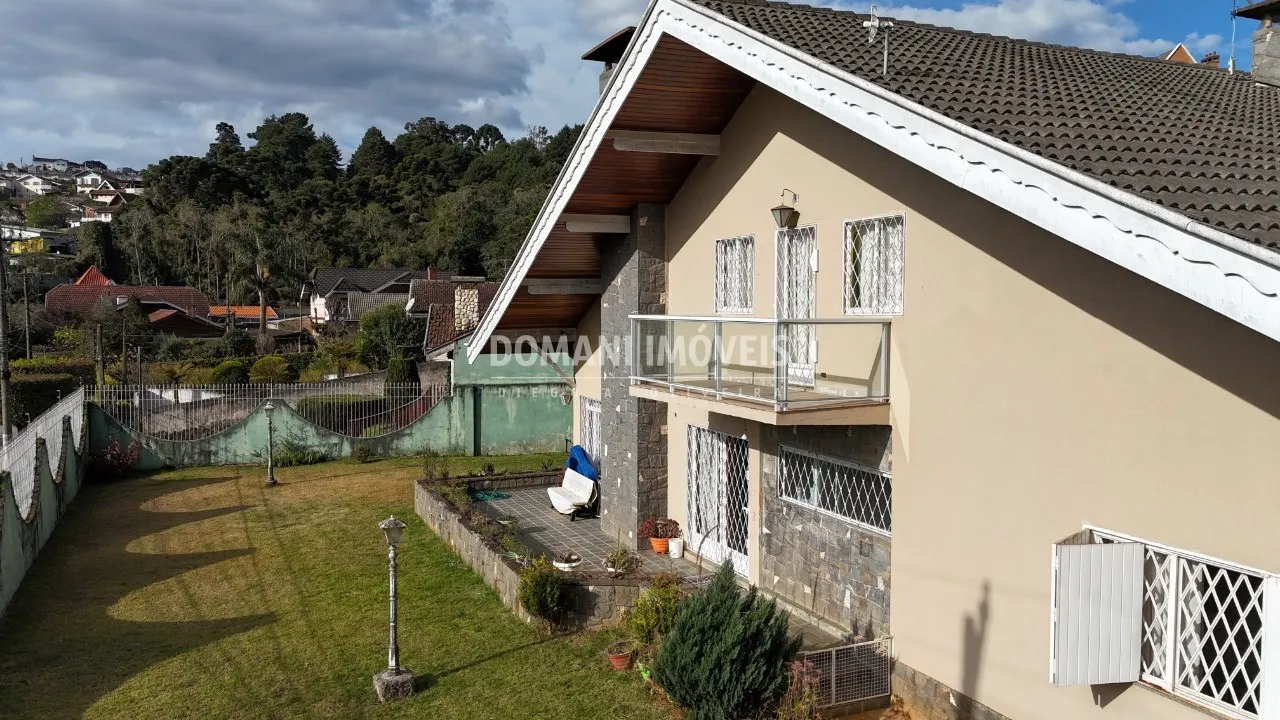 House for sale of 2,260 m² in Campos do Jordão, SP, Brazil
