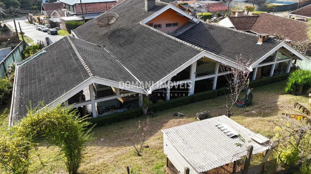 House for sale of 2,260 m² in Campos do Jordão, SP, Brazil