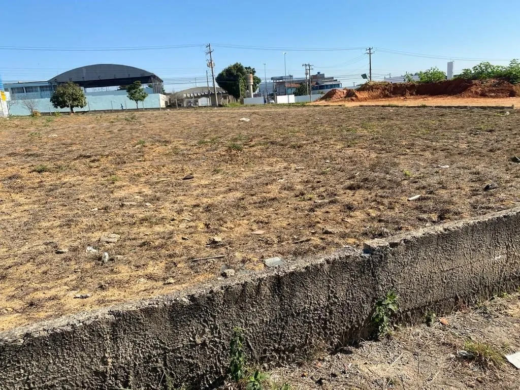 Terreno à venda de 1.800 m² em Sorocaba, SP, Brasil