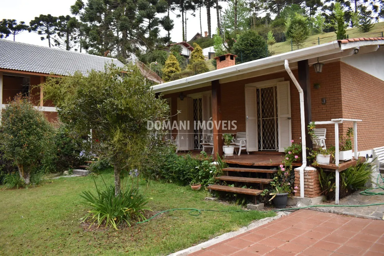 Casa à venda de 480 m² em Campos do Jordão, SP, Brasil