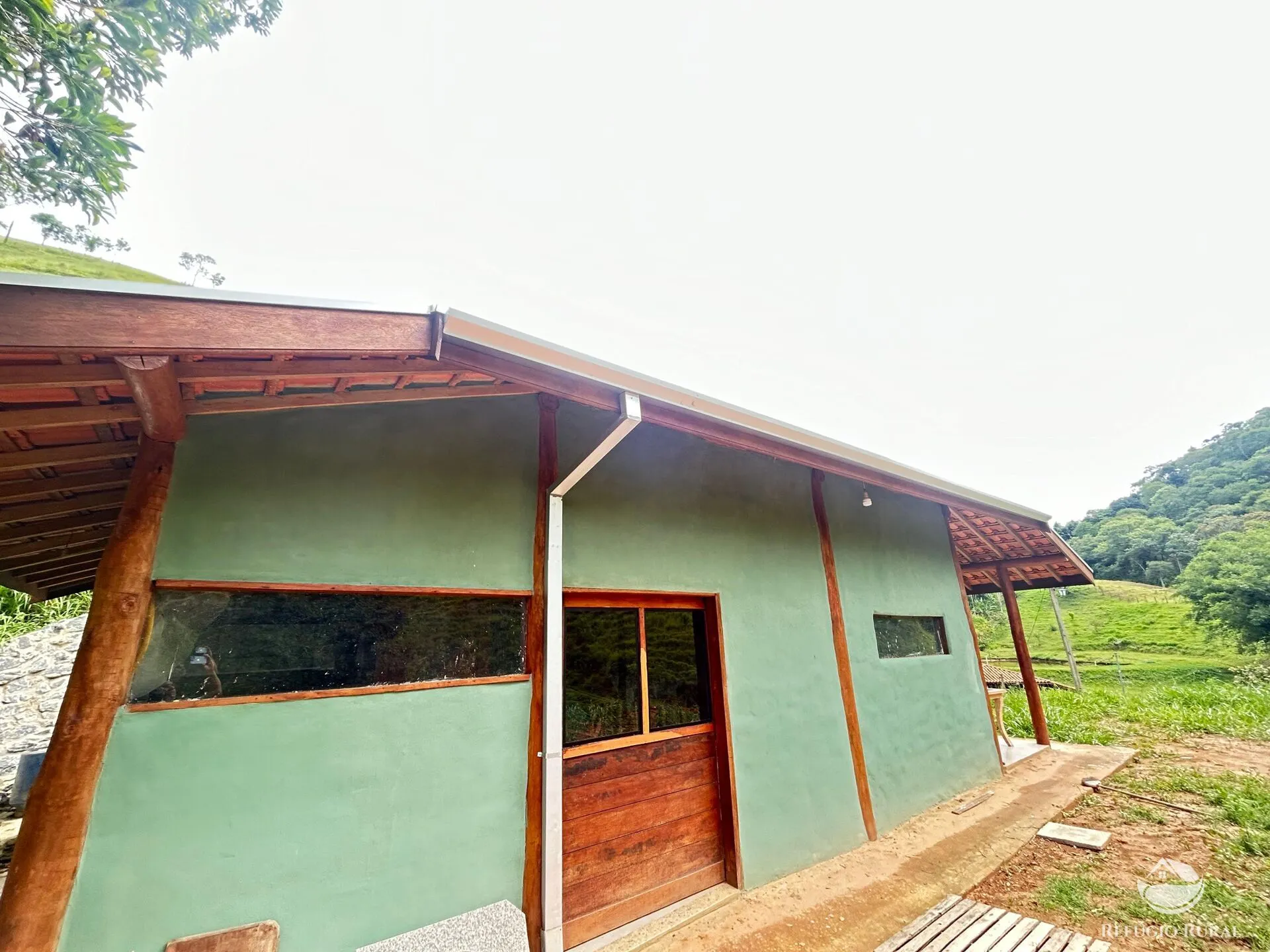 Sítio à venda de 4 ha em São José dos Campos, SP, Brasil