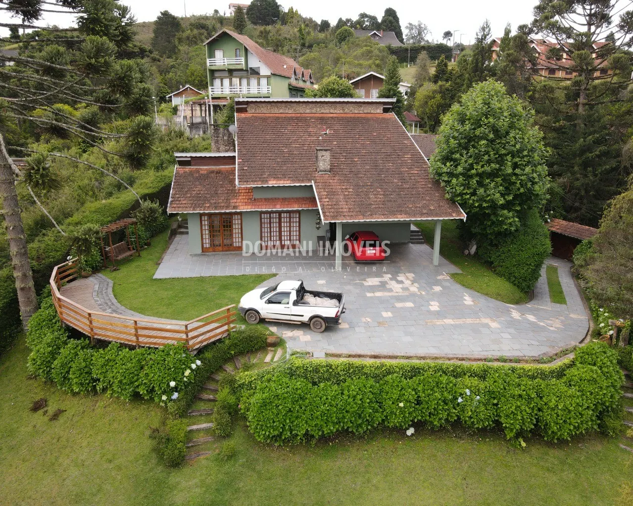 Casa para Alugar de 1.100 m² em Campos do Jordão, SP, Brasil