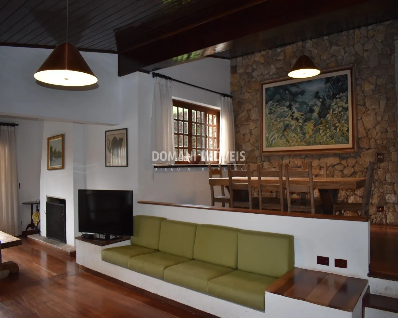 Casa para Alugar de 1.100 m² em Campos do Jordão, SP, Brasil