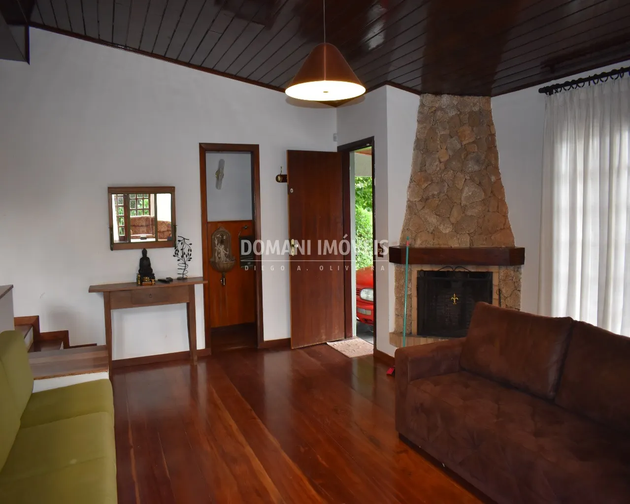 Casa para Alugar de 1.100 m² em Campos do Jordão, SP, Brasil