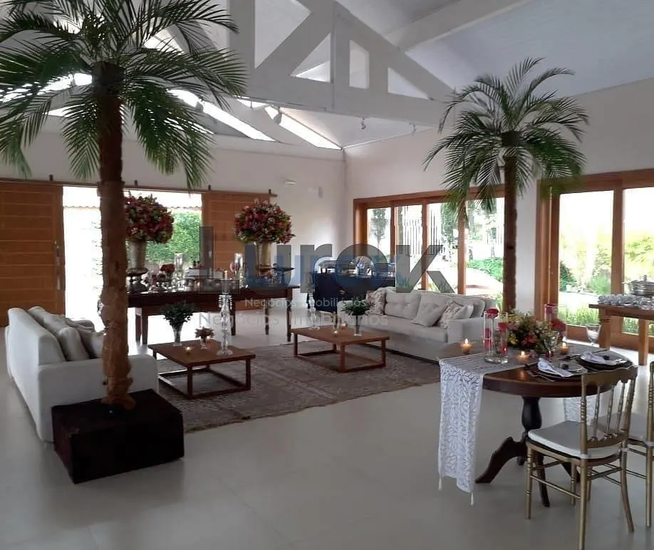 Chácara à venda de 6.000 m² em Valinhos, SP, Brasil