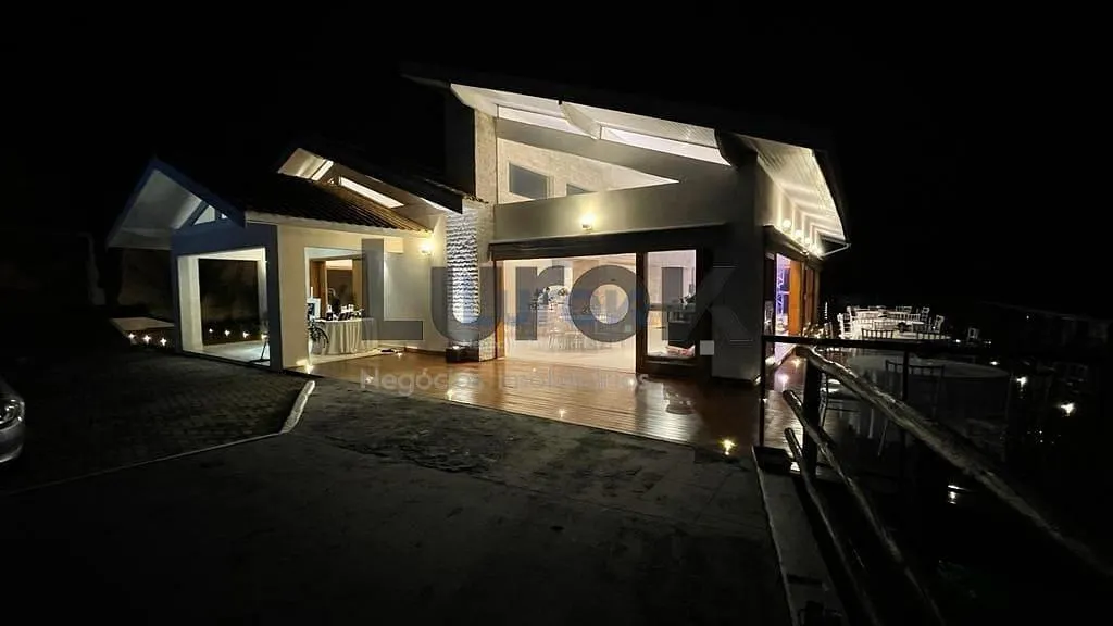 Chácara à venda de 6.000 m² em Valinhos, SP, Brasil