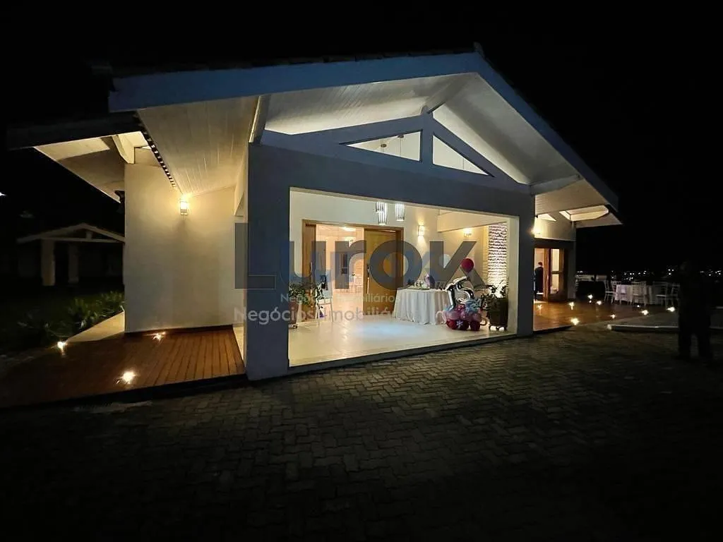 Chácara à venda de 6.000 m² em Valinhos, SP, Brasil