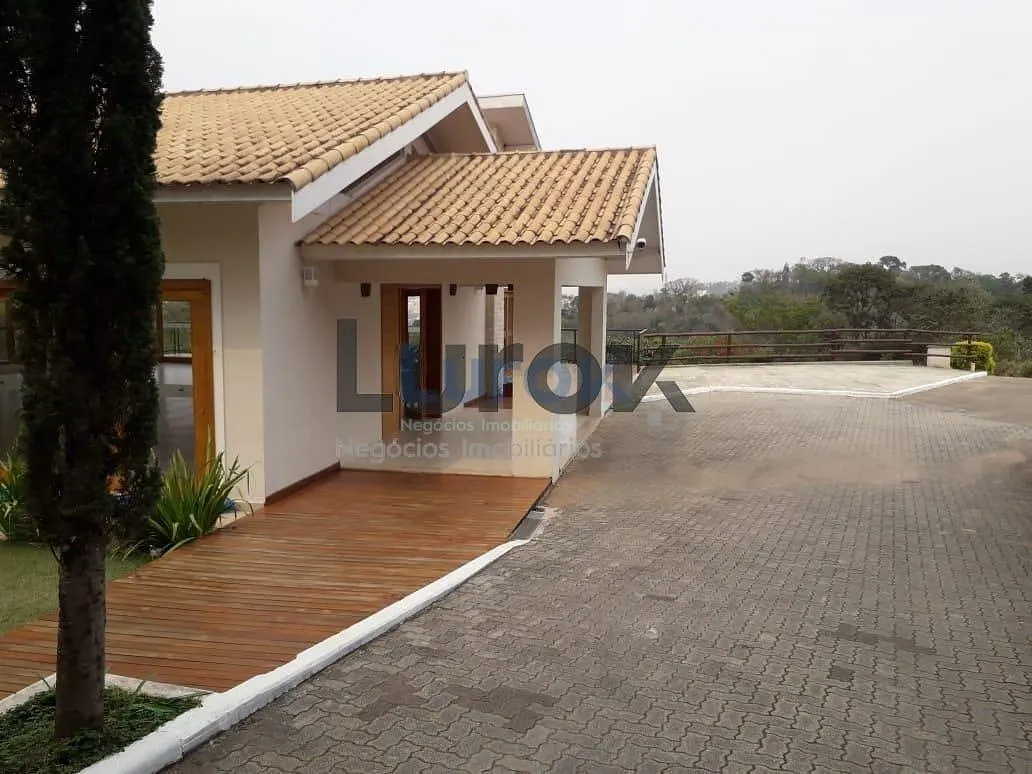 Chácara à venda de 6.000 m² em Valinhos, SP, Brasil