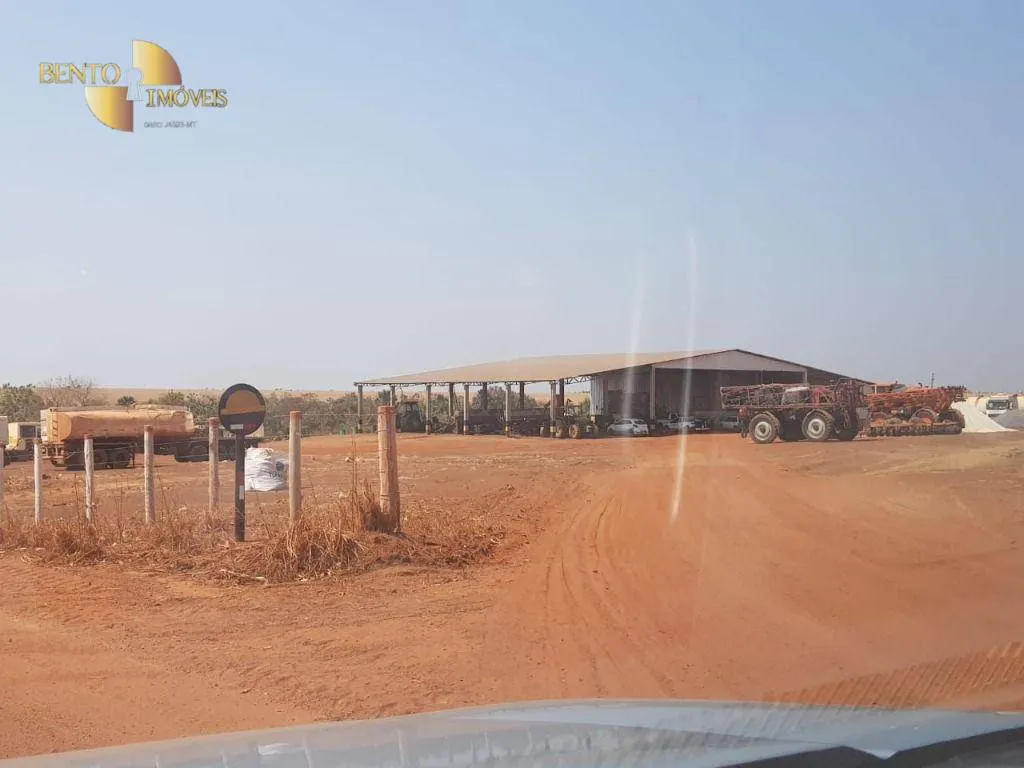 Fazenda à venda de 16.600 ha em Água Boa, MT, Brasil