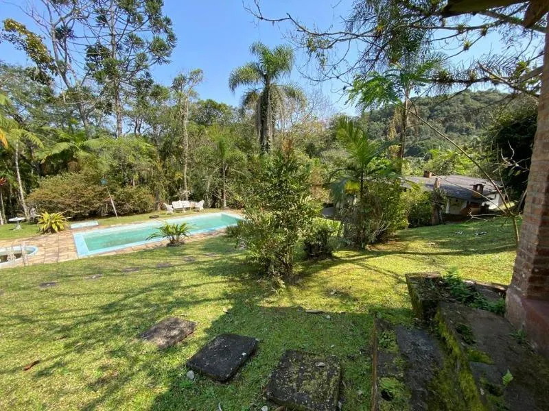Sítio à venda de 5 ha em Juquitiba, SP, Brasil