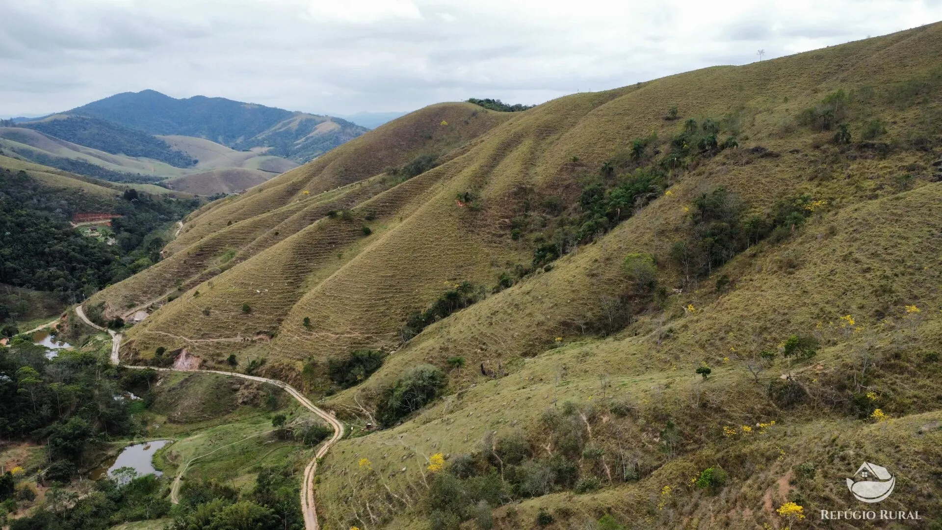 Sítio à venda de 15 ha em São José dos Campos, SP, Brasil