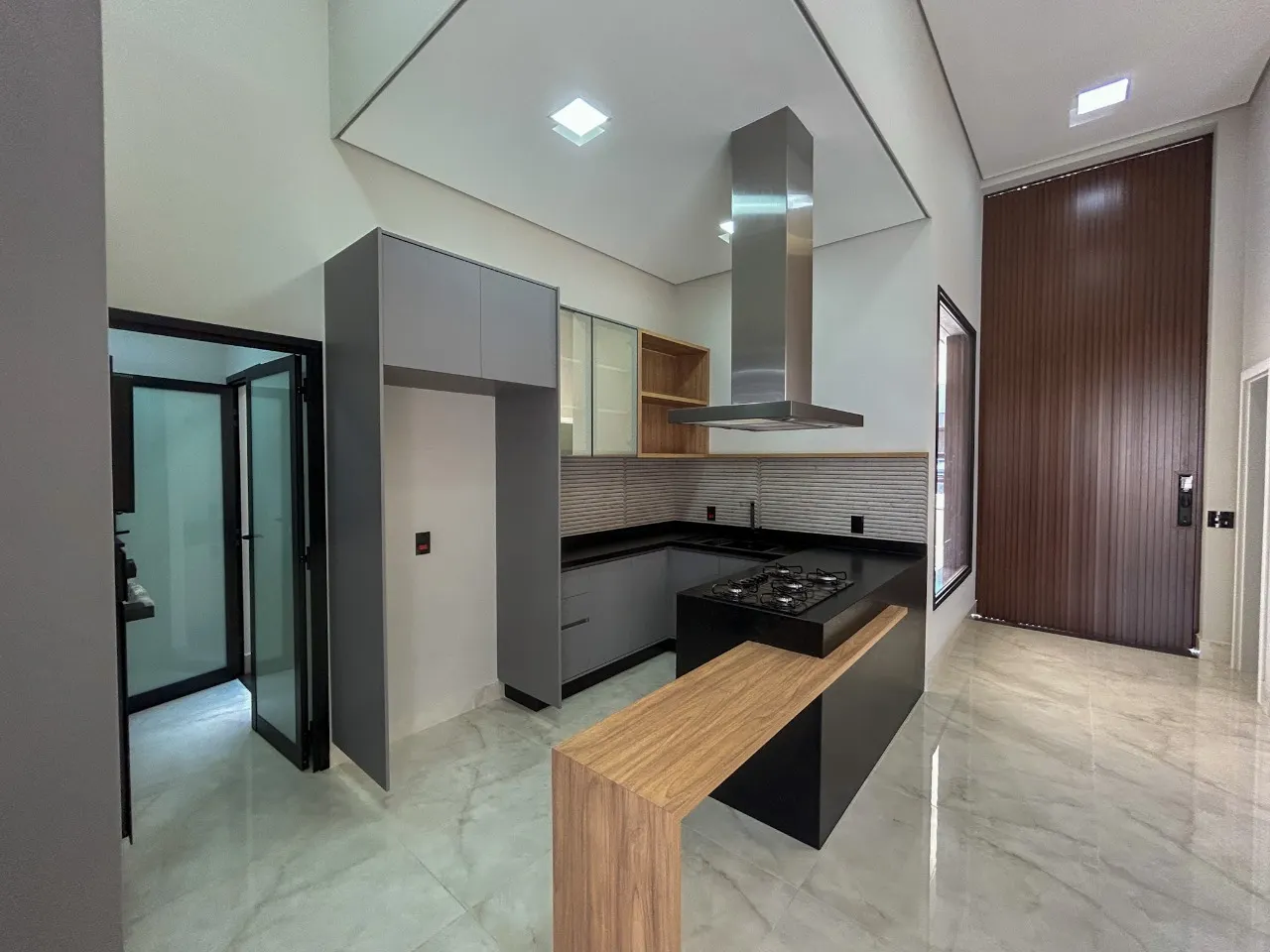 Casa à venda de 302 m² em Nova Odessa, SP, Brasil