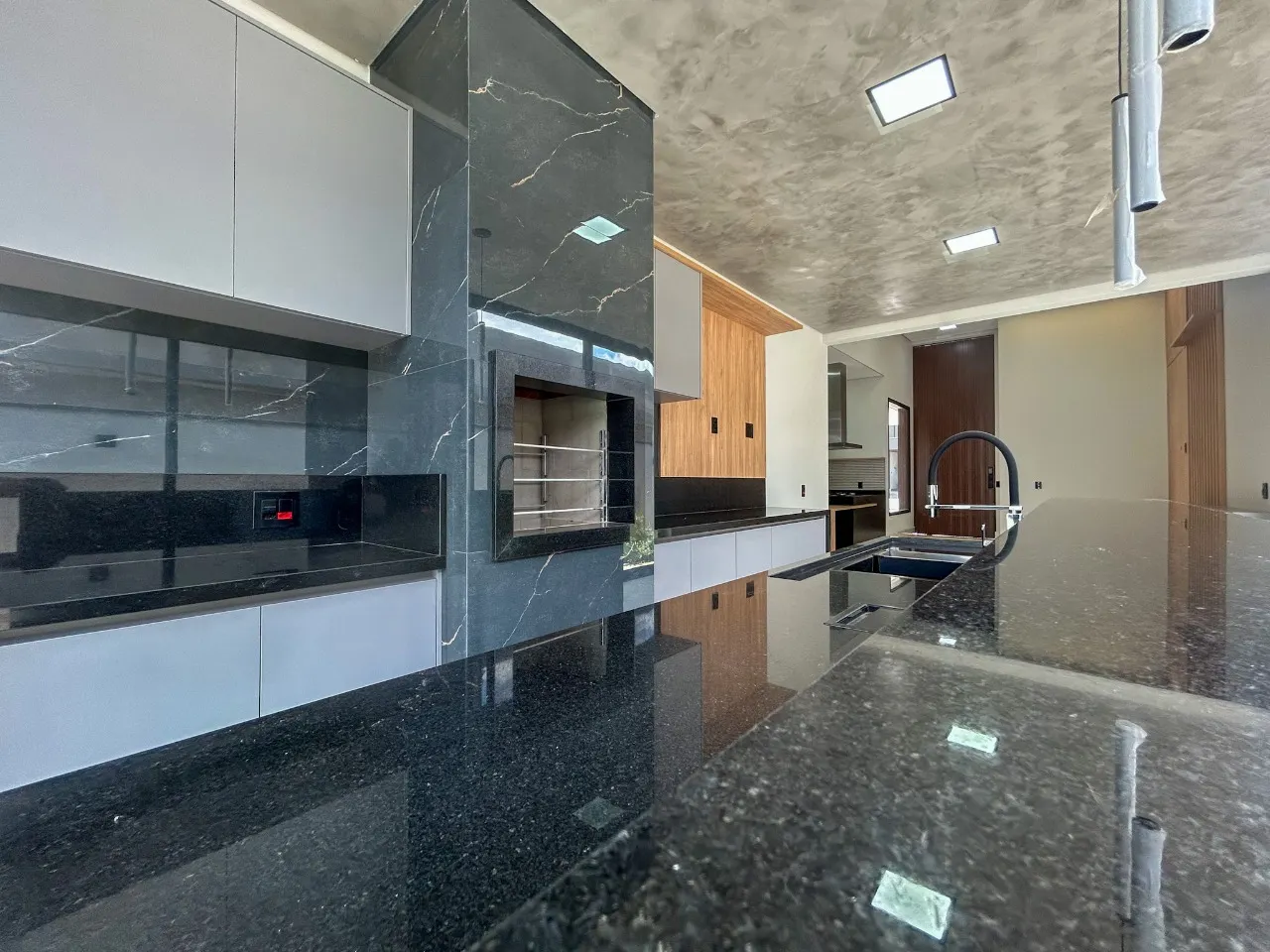 Casa à venda de 302 m² em Nova Odessa, SP, Brasil
