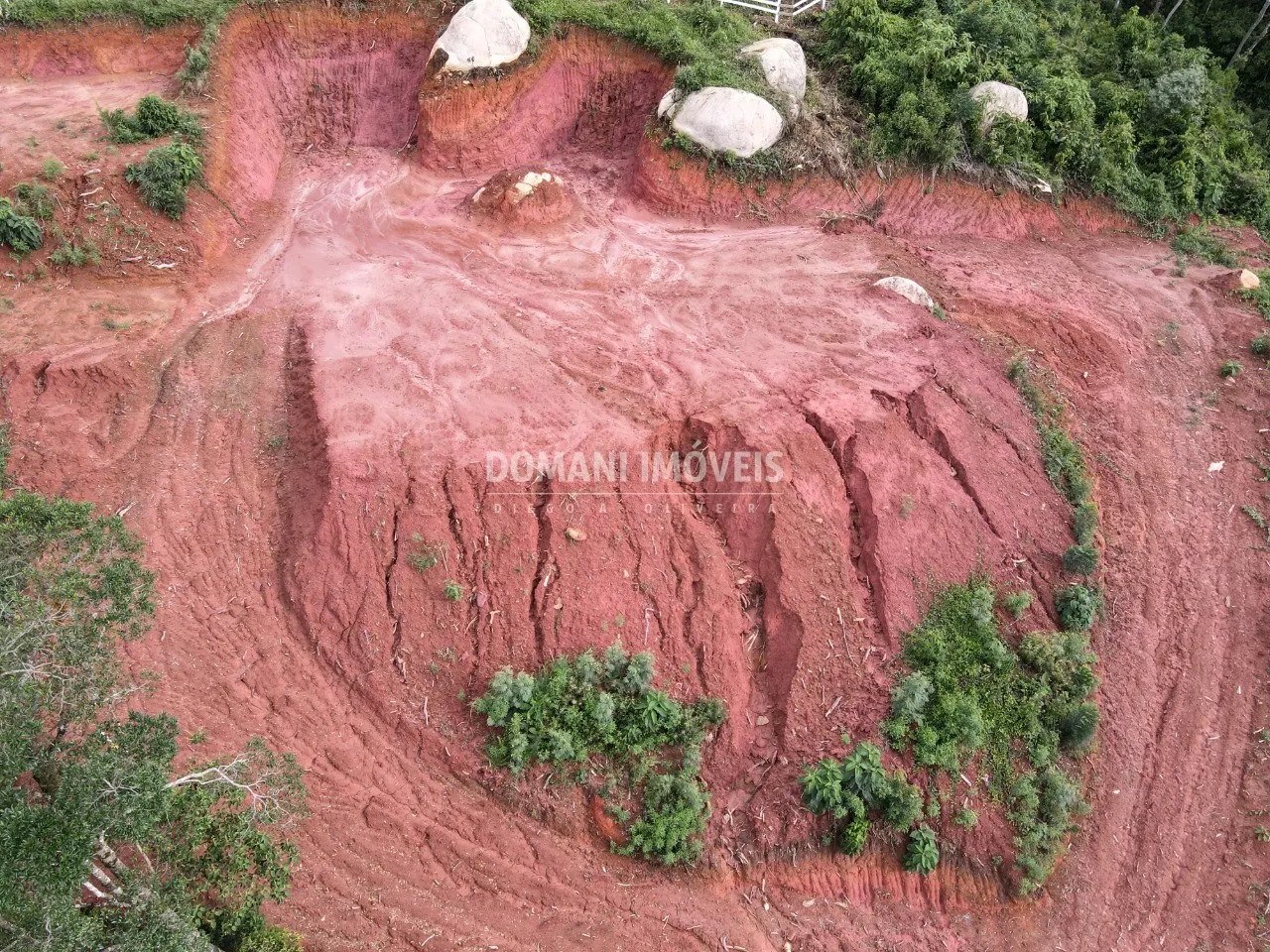 Terreno à venda de 1.180 m² em Campos do Jordão, SP, Brasil