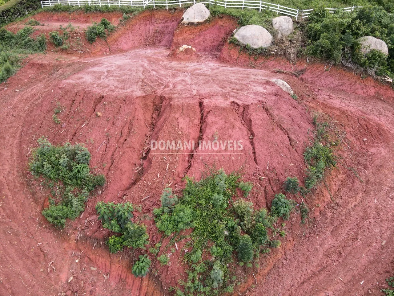 Terreno à venda de 1.180 m² em Campos do Jordão, SP, Brasil