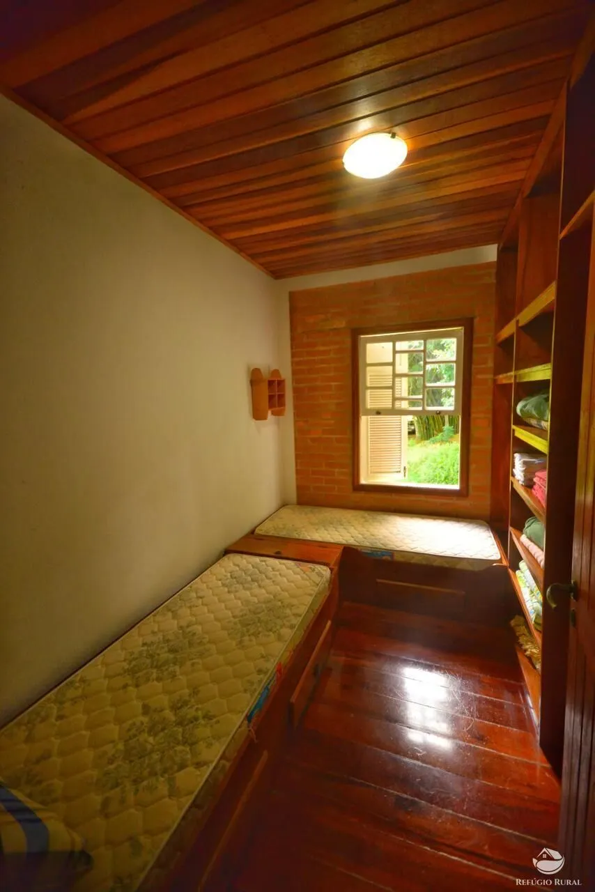 Sítio à venda de 62 ha em São Bento do Sapucaí, SP, Brasil
