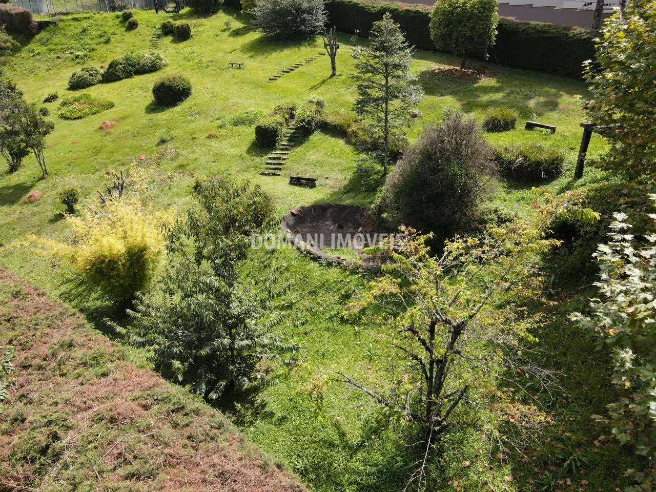 Terreno à venda de 1.370 m² em Campos do Jordão, SP, Brasil