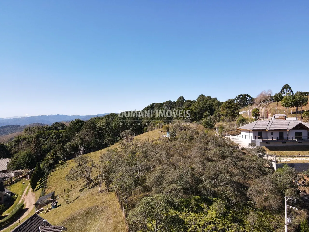 Terreno à venda de 1.050 m² em Campos do Jordão, SP, Brasil