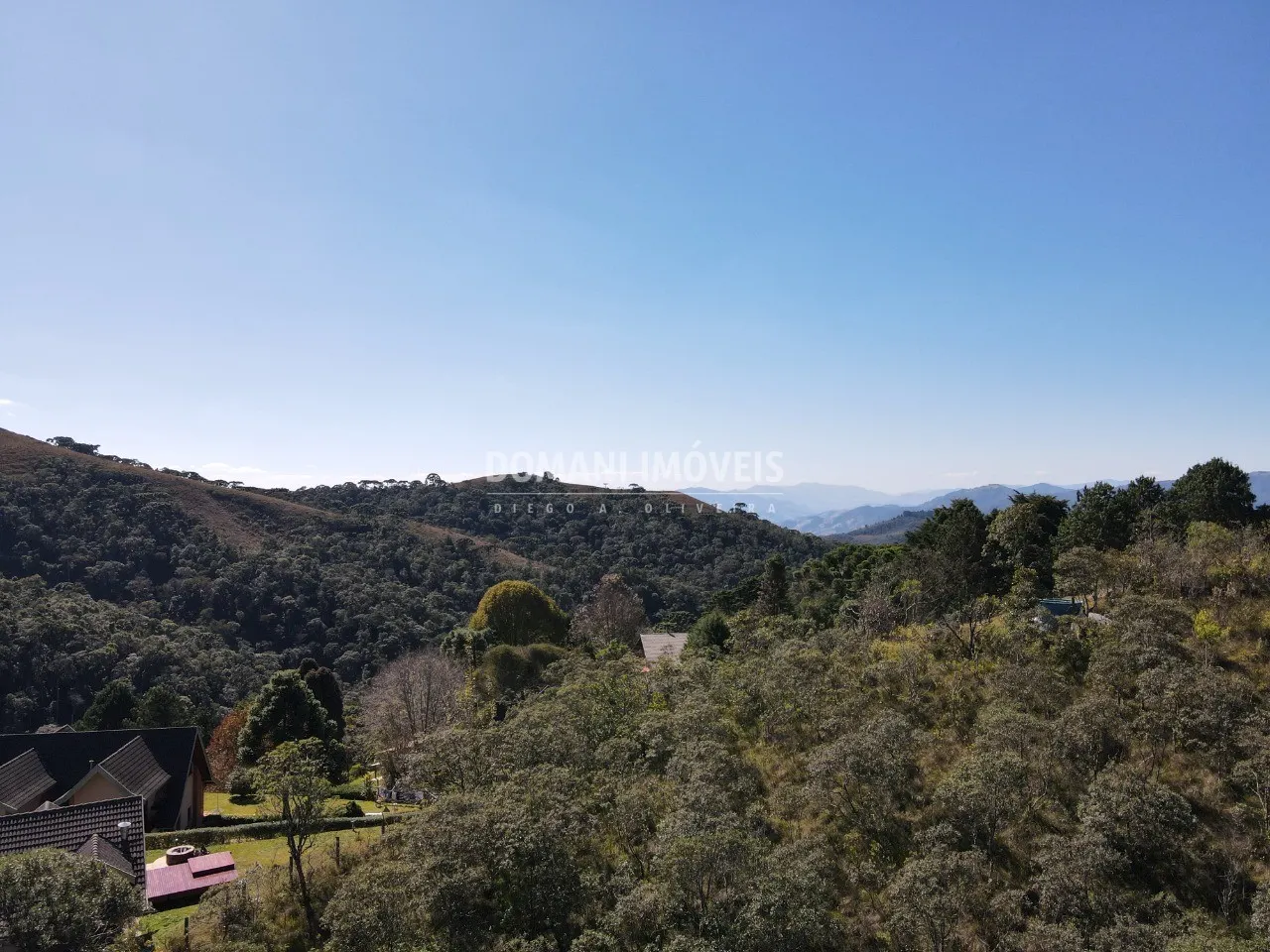 Terreno à venda de 1.050 m² em Campos do Jordão, SP, Brasil