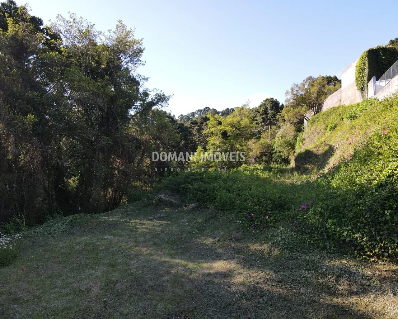 Plot for sale of 750 m² in Campos do Jordão, SP, Brazil