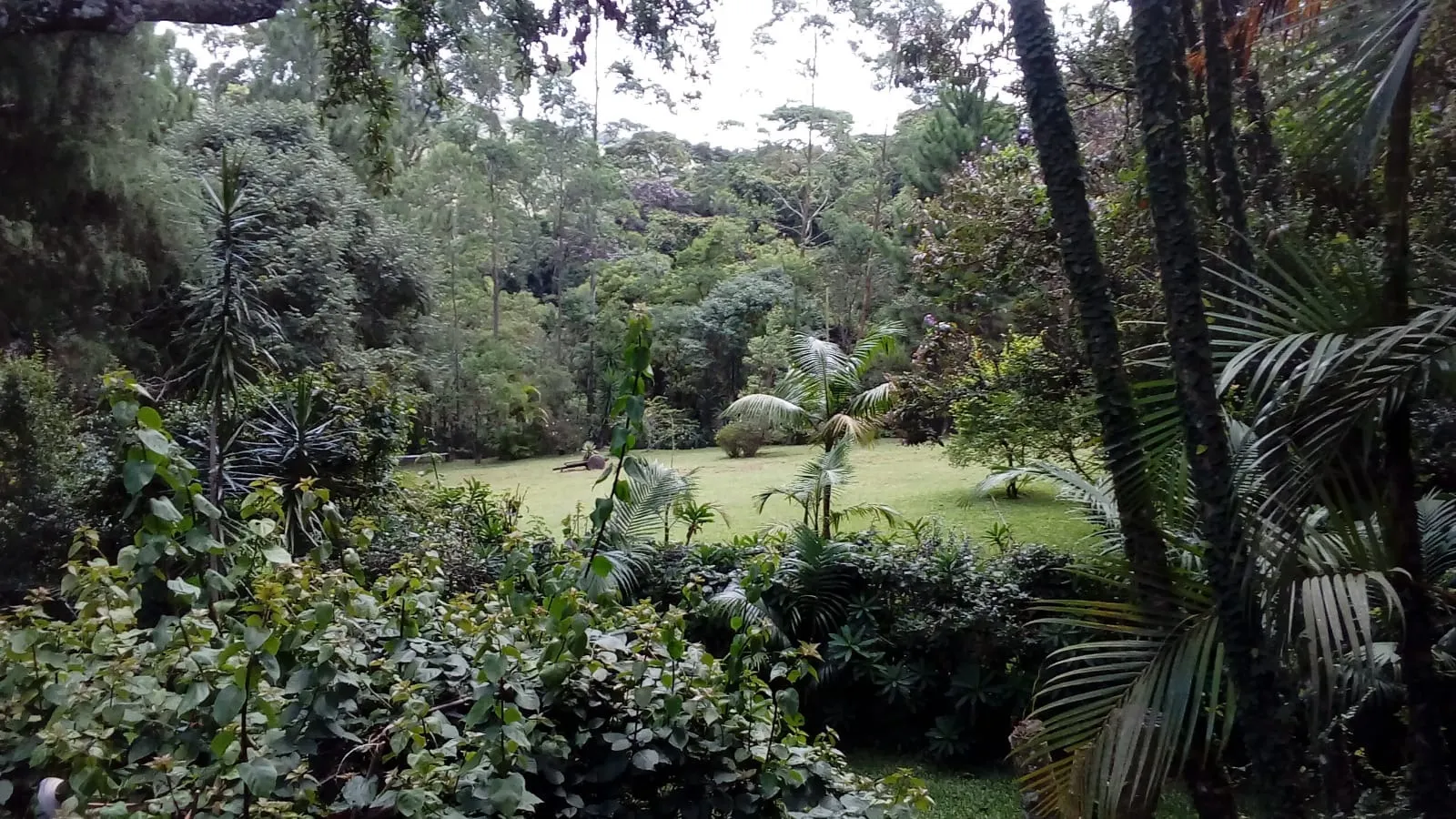 Terreno à venda de 1.800 m² em Mairiporã, SP, Brasil