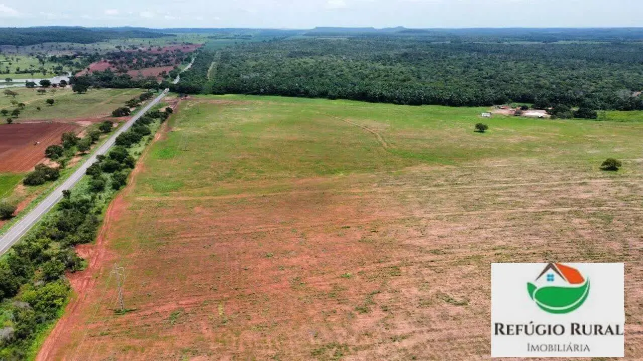 Fazenda à venda de 2.744 ha em Rio dos Bois, TO, Brasil