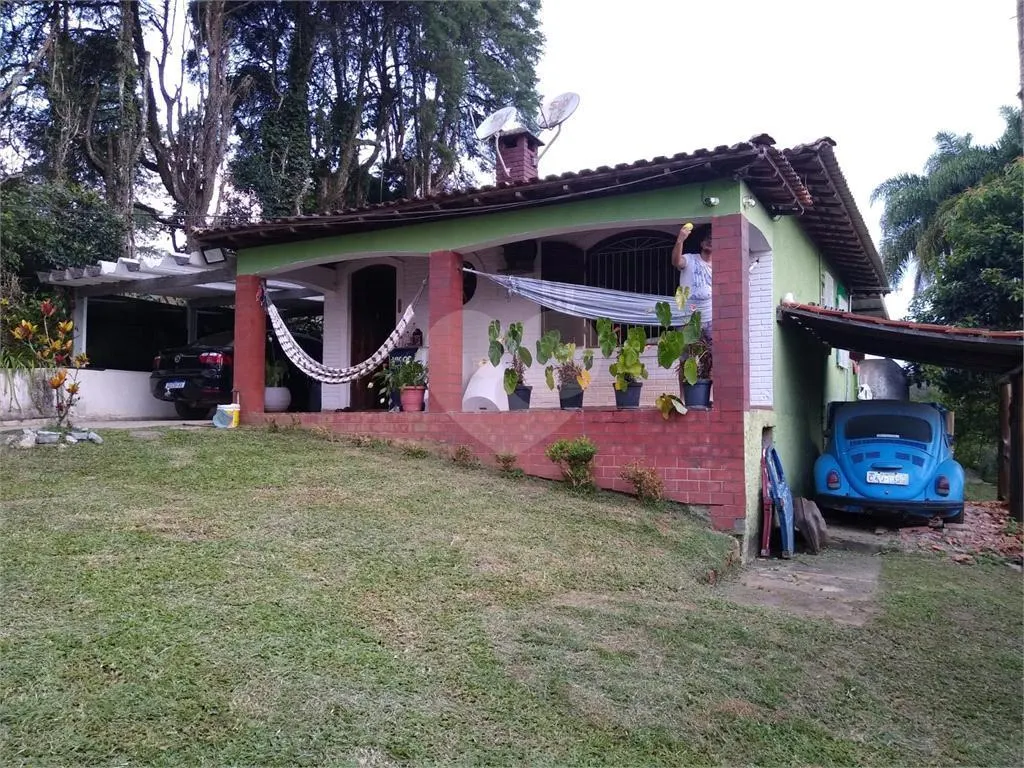 Chácara à venda de 1.540 m² em Embu-Guaçu, SP, Brasil