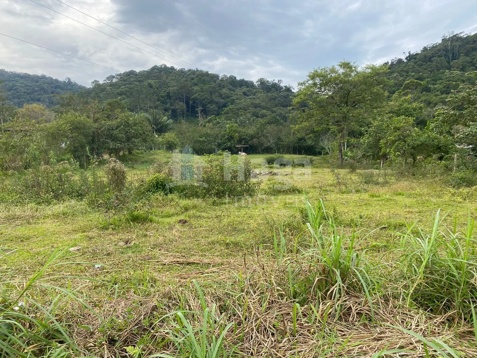 Terreno à venda de 2.525 m² em Guabiruba, SC, Brasil