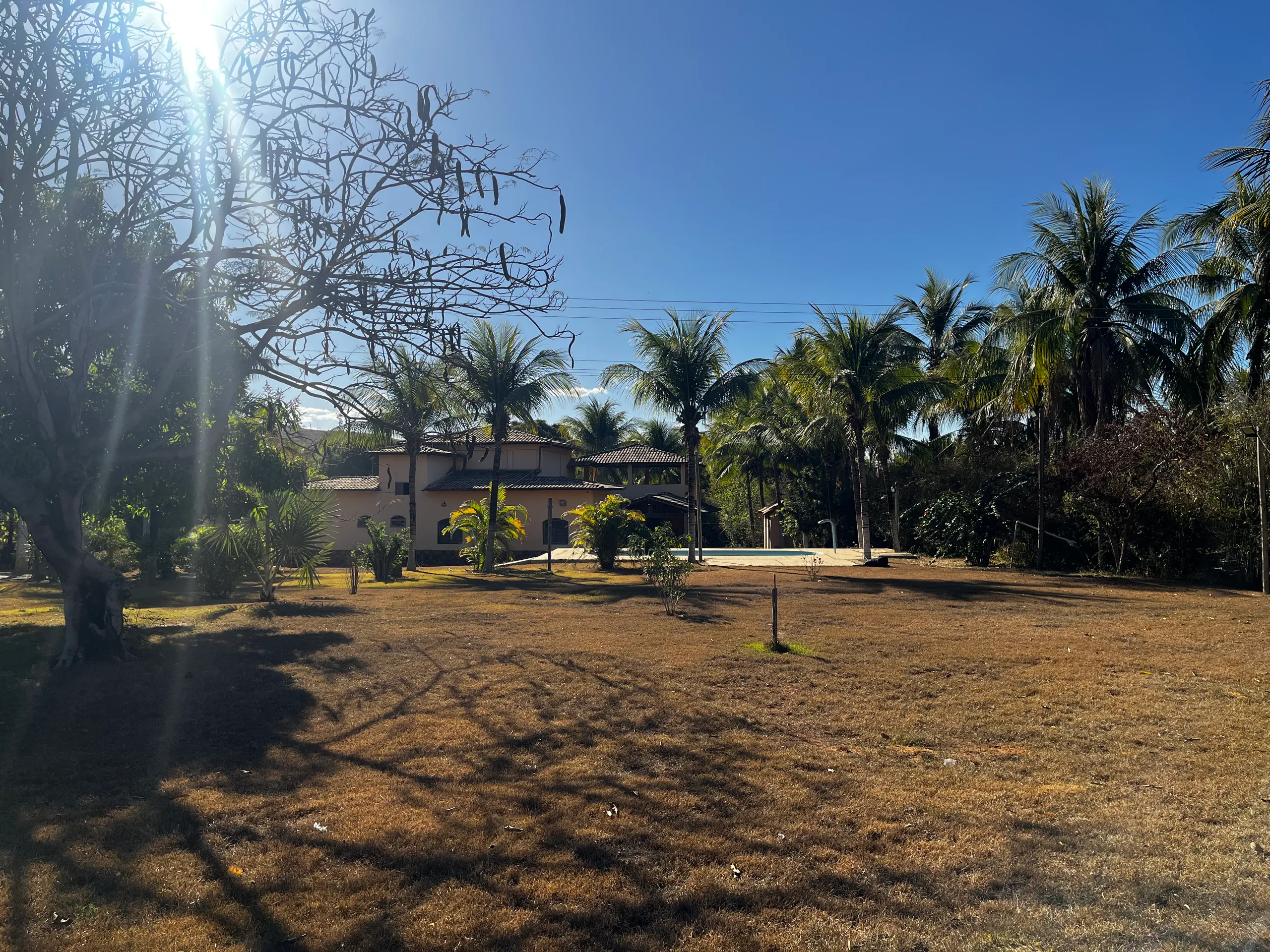 Chácara à venda de 8.000 m² em Governador Valadares, MG, Brasil