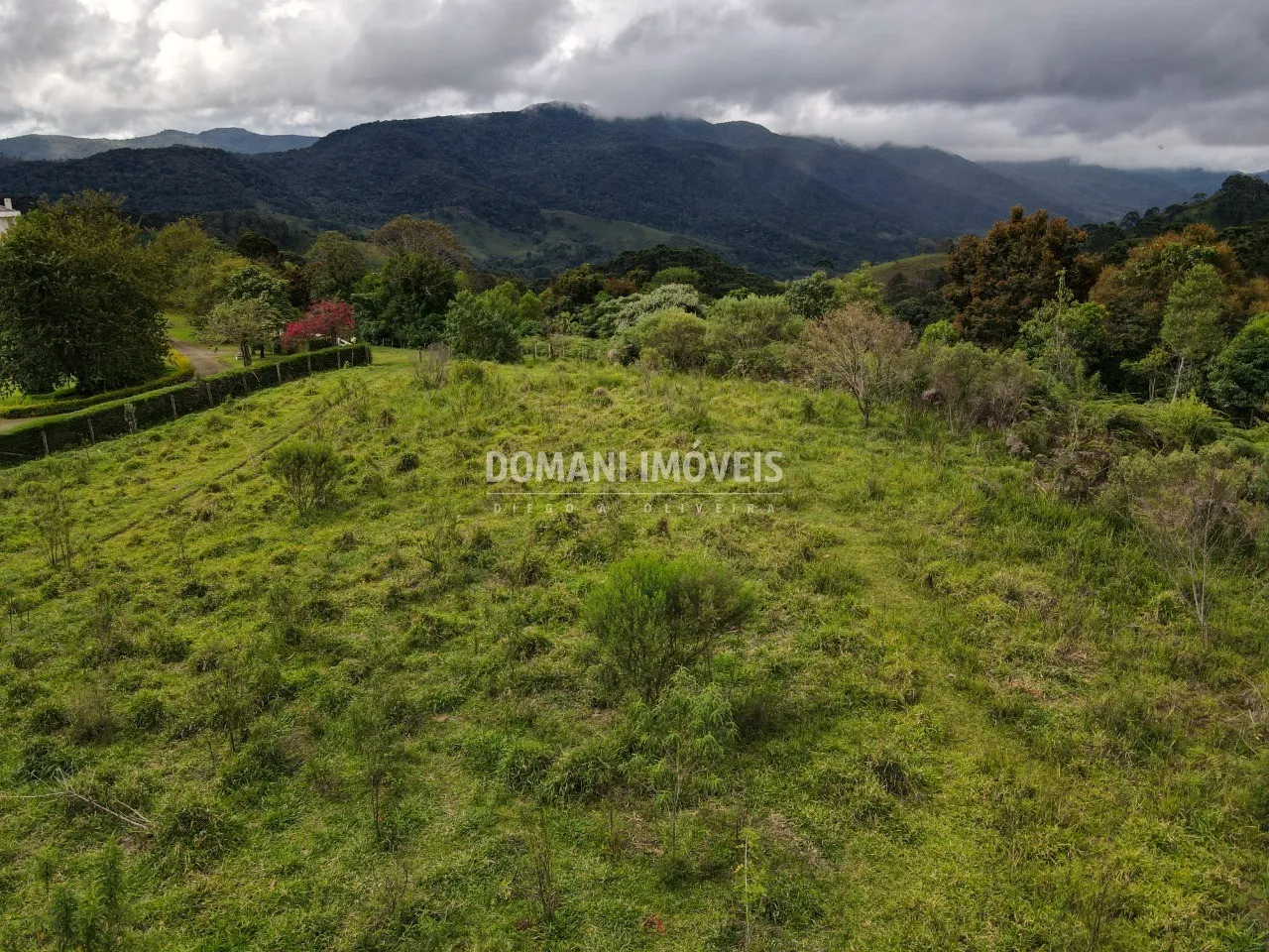 Terreno à venda de 2 ha em Sapucaí-Mirim, MG, Brasil