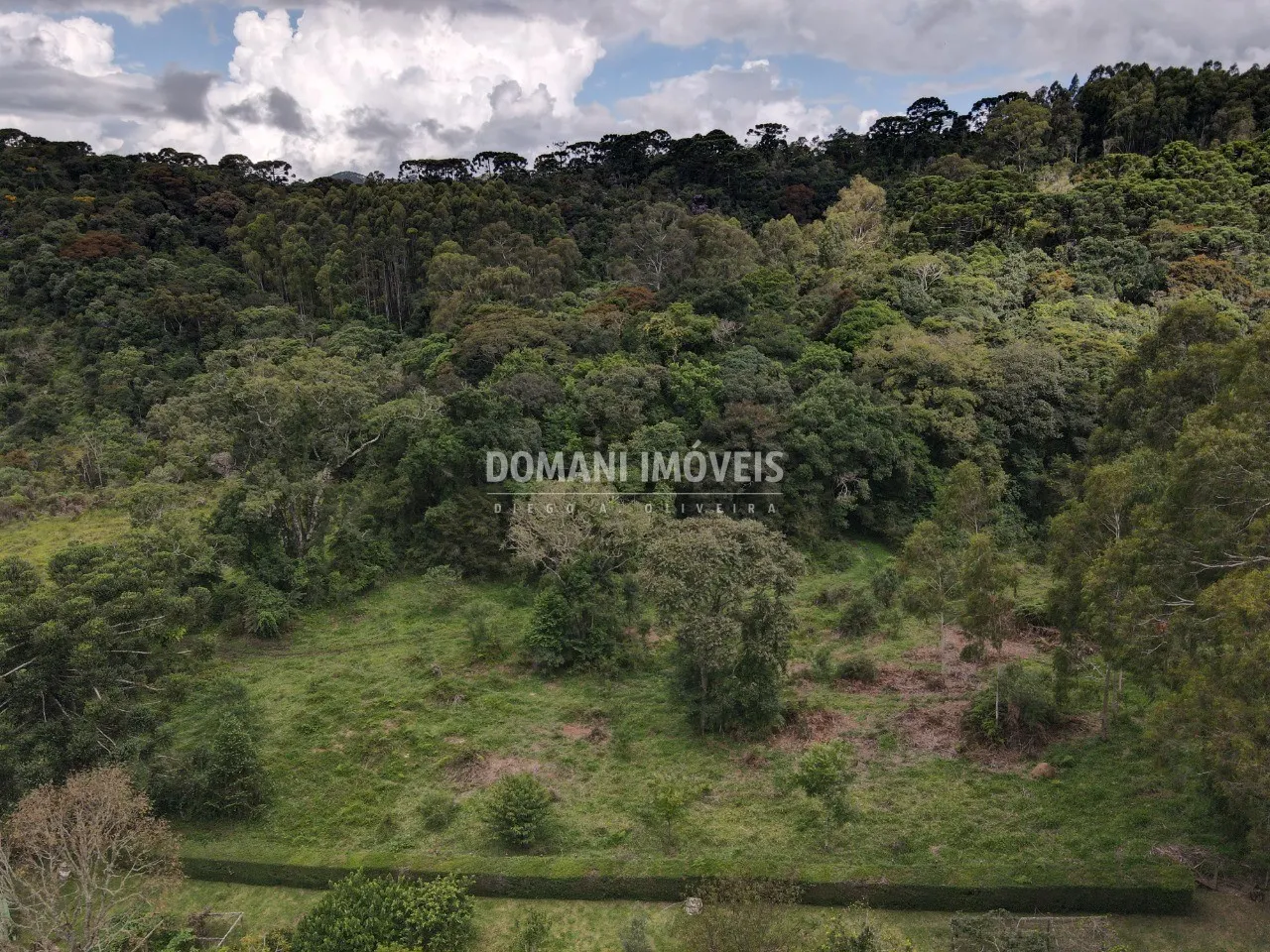 Terreno à venda de 2 ha em Sapucaí-Mirim, MG, Brasil