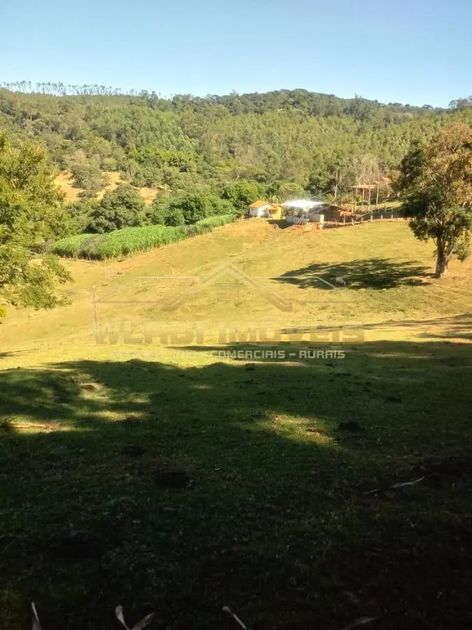 Sítio à venda de 25 ha em Tuiuti, SP, Brasil