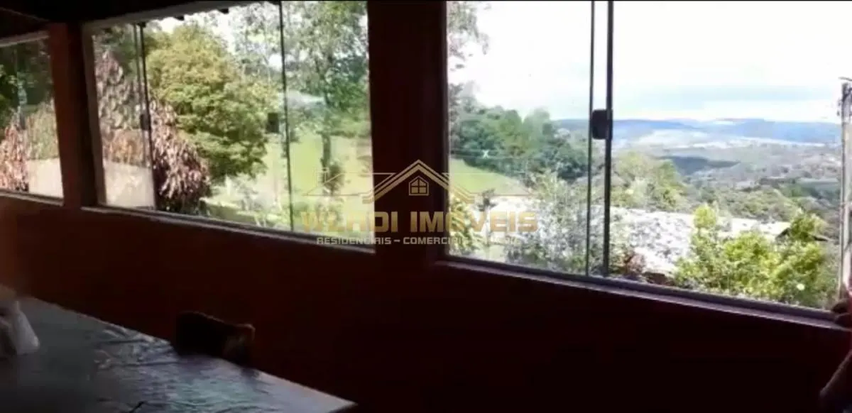 Sítio à venda de 25 ha em Tuiuti, SP, Brasil