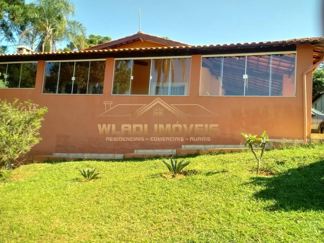 Sítio à venda de 25 ha em Tuiuti, SP, Brasil